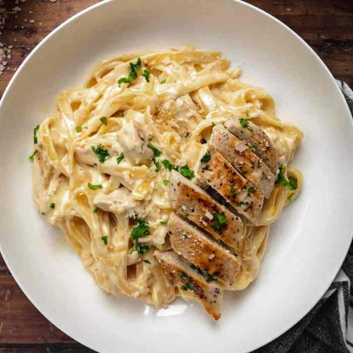 Spaghetti with alfredo sauce recipe