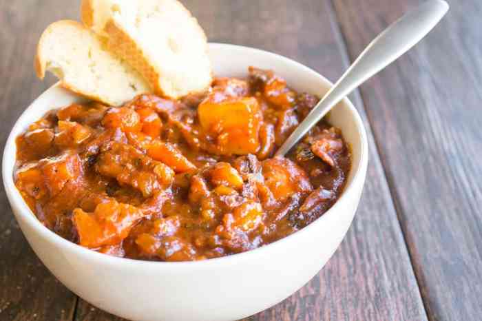 Beef stew recipe with tomato sauce